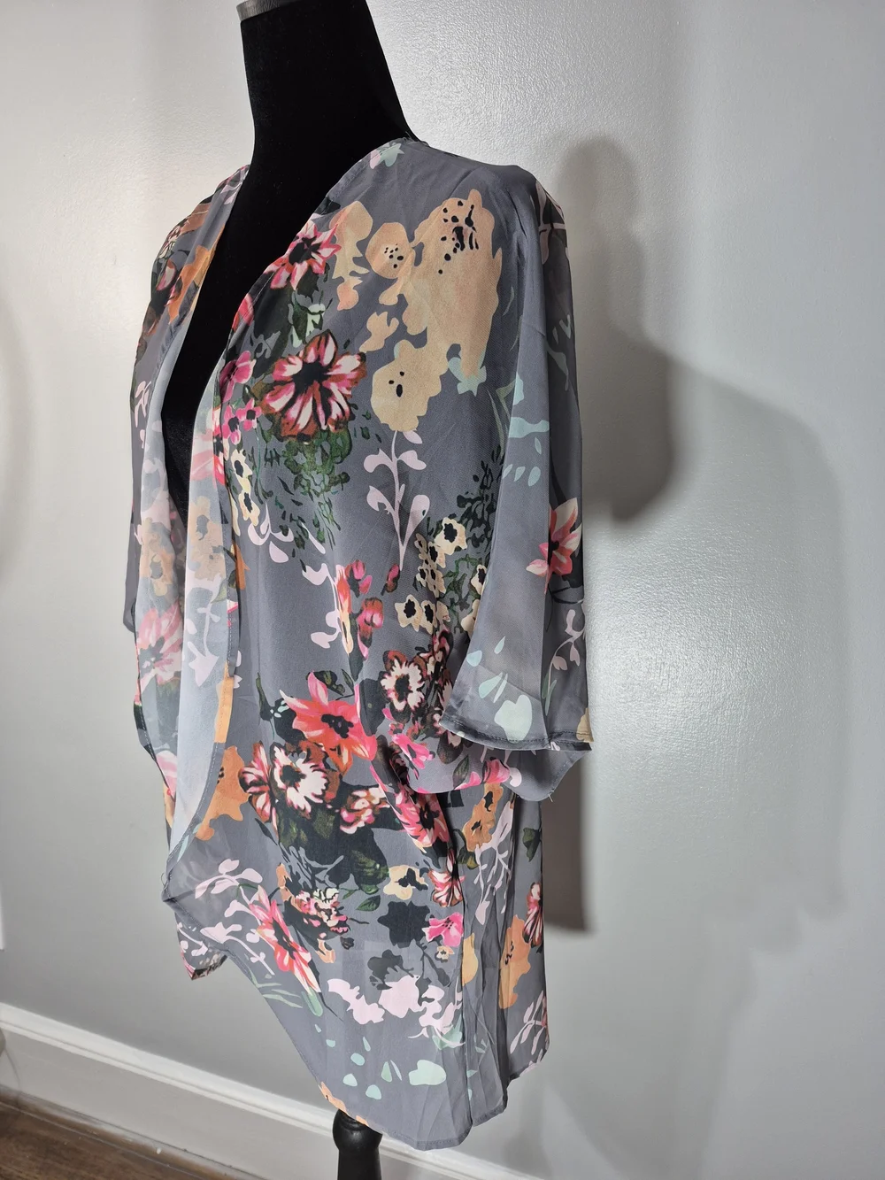 Gray Floral Sheer Kimono Cardigan Duster Cover Up Medium